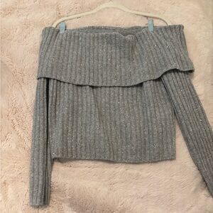 Abercrombie & Fitch Gray Off-the-Shoulder Ribbed Sparkle Sweater